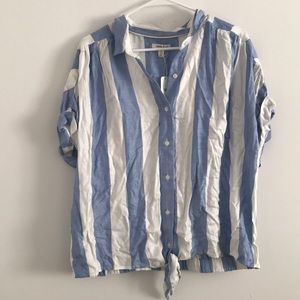 NWT XL Striped Tie Front Tee